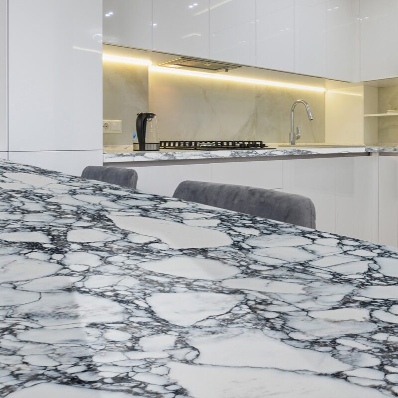 Blat Bucătărie Arabescato Masa